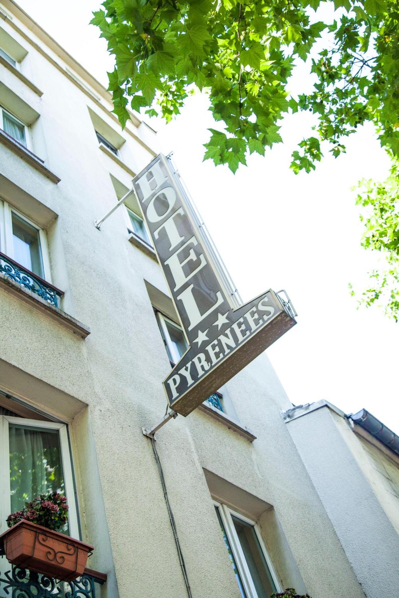 Hotel Des Pyrenees - Entre Bastille Et Nation Párizs Kültér fotó